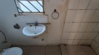 Bathroom 1 - 4 square meters of property in Belthorn Estate