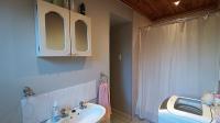 Bathroom 1 - 4 square meters of property in Belthorn Estate