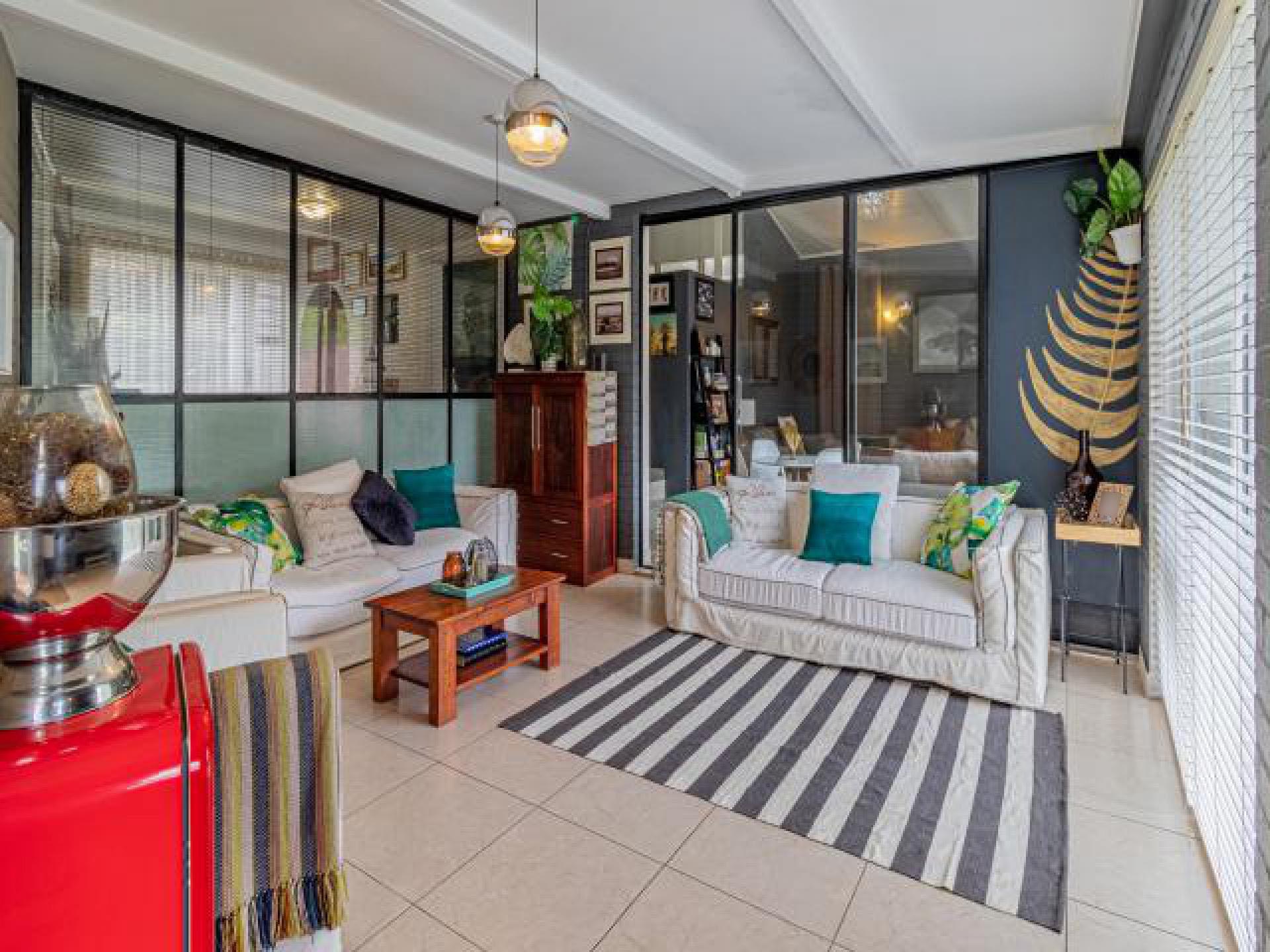 Entertainment of property in Durbanville  