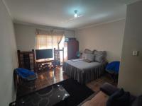 Main Bedroom - 22 square meters of property in Reservoir Hills KZN