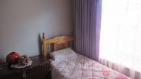 Bed Room 1 - 11 square meters of property in Eikepark