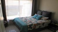 Bed Room 1 - 16 square meters of property in Lenasia South