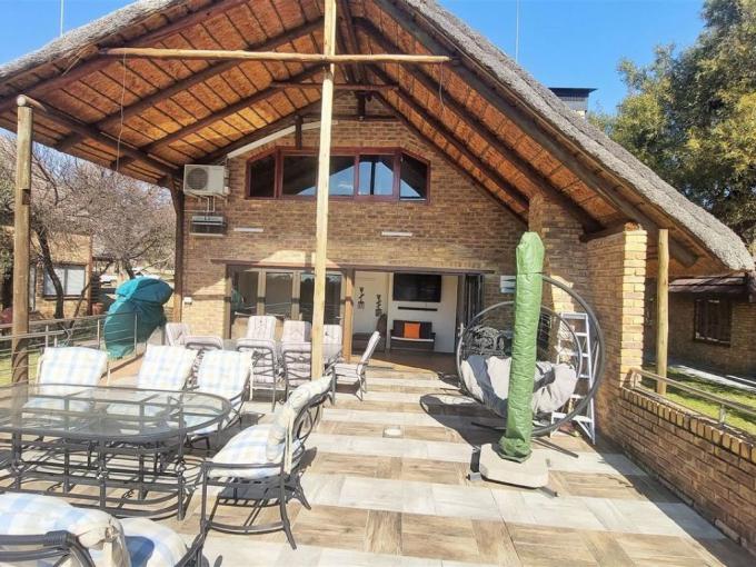 4 Bedroom House for Sale For Sale in Parys - MR569077