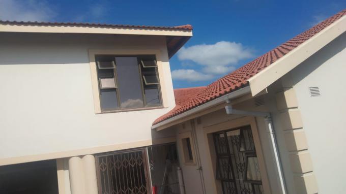 4 Bedroom House for Sale For Sale in Stanger - MR570891
