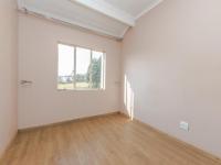 Bed Room 1 - 15 square meters of property in Country View