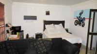 Bed Room 4 - 24 square meters of property in Jameson Park