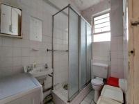 Bathroom 1 of property in Durban Central