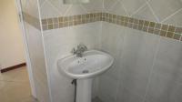 Bathroom 1 - 4 square meters of property in Winchester Hills