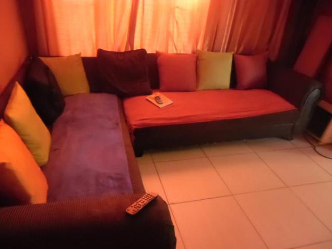 Property For Sale in Meadowlands MyRoof.co.za