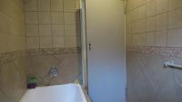 Bathroom 1 - 6 square meters of property in Garsfontein