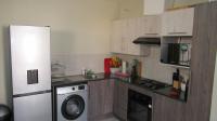 Kitchen - 10 square meters of property in Benoni Western