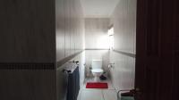 Guest Toilet - 5 square meters of property in Northcliff