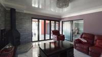 Lounges - 26 square meters of property in Aerorand - MP