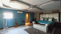 Main Bedroom - 55 square meters of property in Aerorand - MP