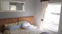 Bed Room 2 - 10 square meters of property in Little Falls