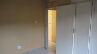 Bed Room 1 - 17 square meters of property in Kempton Park