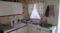 Kitchen - 22 square meters of property in Brakpan