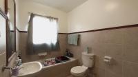 Bathroom 1 - 7 square meters of property in Eco-Park Estate