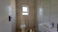Bathroom 2 - 6 square meters of property in Six Fountains Estate
