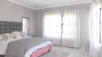 Bed Room 3 - 26 square meters of property in Silver Lakes