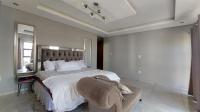 Main Bedroom - 41 square meters of property in Silver Lakes