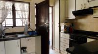 Kitchen - 9 square meters of property in Illovo Glen 