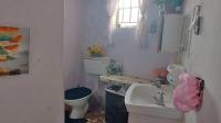 Bathroom 1 - 11 square meters of property in Gelvandale
