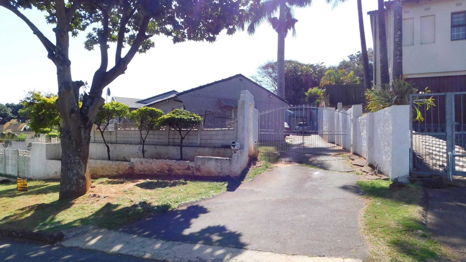 Front View of property in Glen Hills