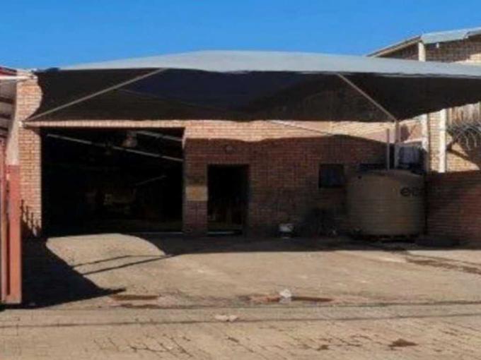 Commercial for Sale For Sale in Rustenburg - MR586732
