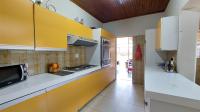 Kitchen - 22 square meters of property in Riviera