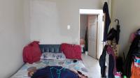 Bed Room 2 - 11 square meters of property in Lovu