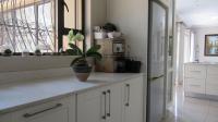 Scullery - 9 square meters of property in Osummit