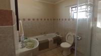 Main Bathroom - 7 square meters of property in Erand Gardens