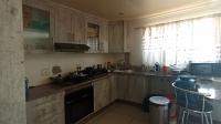 Kitchen - 27 square meters of property in Mondeor