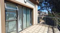 Balcony - 41 square meters of property in Blue Valley Golf Estate