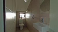Bathroom 1 - 3 square meters of property in Kyalami Hills