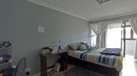 Bed Room 2 - 16 square meters of property in Kyalami Hills
