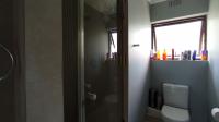 Bathroom 2 - 5 square meters of property in Kyalami Hills