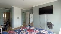Main Bedroom - 22 square meters of property in Kyalami Hills