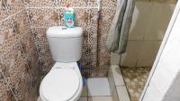 Bathroom 2 - 7 square meters of property in Berea West 