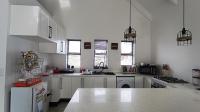 Kitchen - 13 square meters of property in Sandbaai