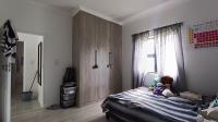Bed Room 2 - 14 square meters of property in Sandbaai