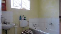 Bathroom 1 - 5 square meters of property in Ormonde