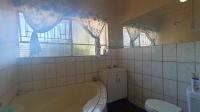 Main Bathroom - 6 square meters of property in Glenanda