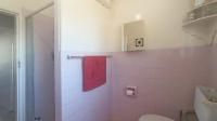 Bathroom 1 - 7 square meters of property in Glenanda