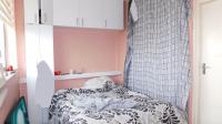 Bed Room 1 - 8 square meters of property in Bulwer (Dbn)