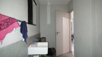 Bathroom 1 - 6 square meters of property in Clubview