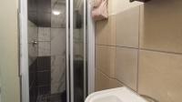 Bathroom 1 - 3 square meters of property in Die Hoewes