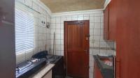 Kitchen - 6 square meters of property in Norkem park