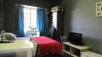 Bed Room 1 - 20 square meters of property in Country View